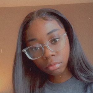 Meet your Posher, Briana